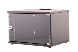 Serverschrank 19 zoll als Server Racket nutzbar