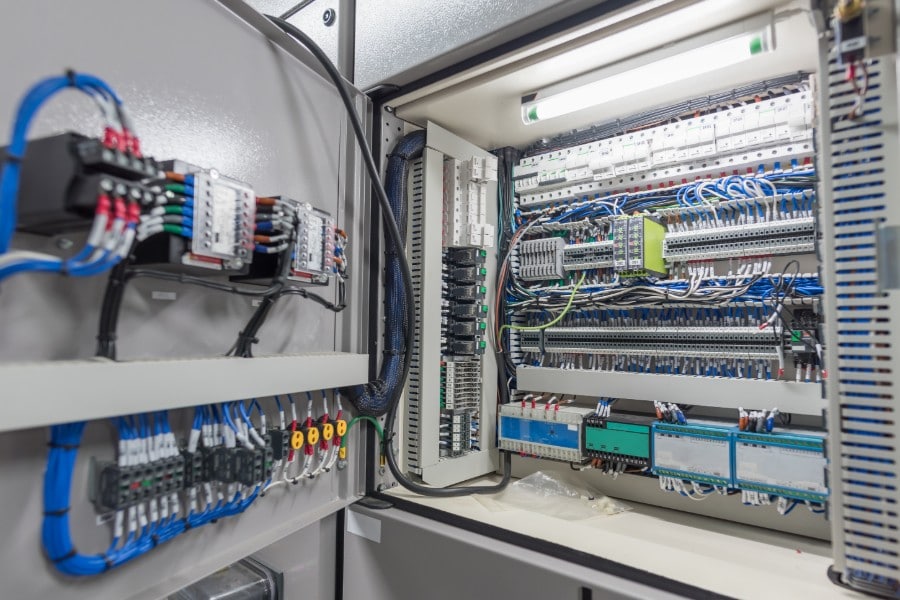 application-électrique-installation-3-900 Boîtes de distribution de Boxexpert pour l'installation électrique et l'électrotechnique